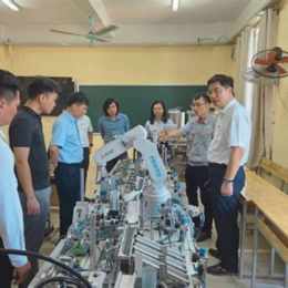 trường cao đẳng việt xô số 1